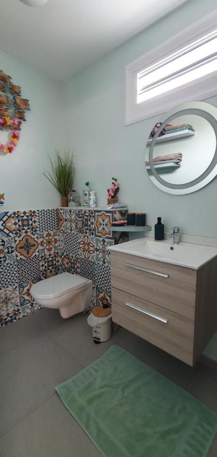 "Chez Claudia "Charmant Logement Avec Jacuzzi Privatif En Toute Intimite Sur Belle Terrasse Exterieure En Bois Et Piscine Courcelles Экстерьер фото